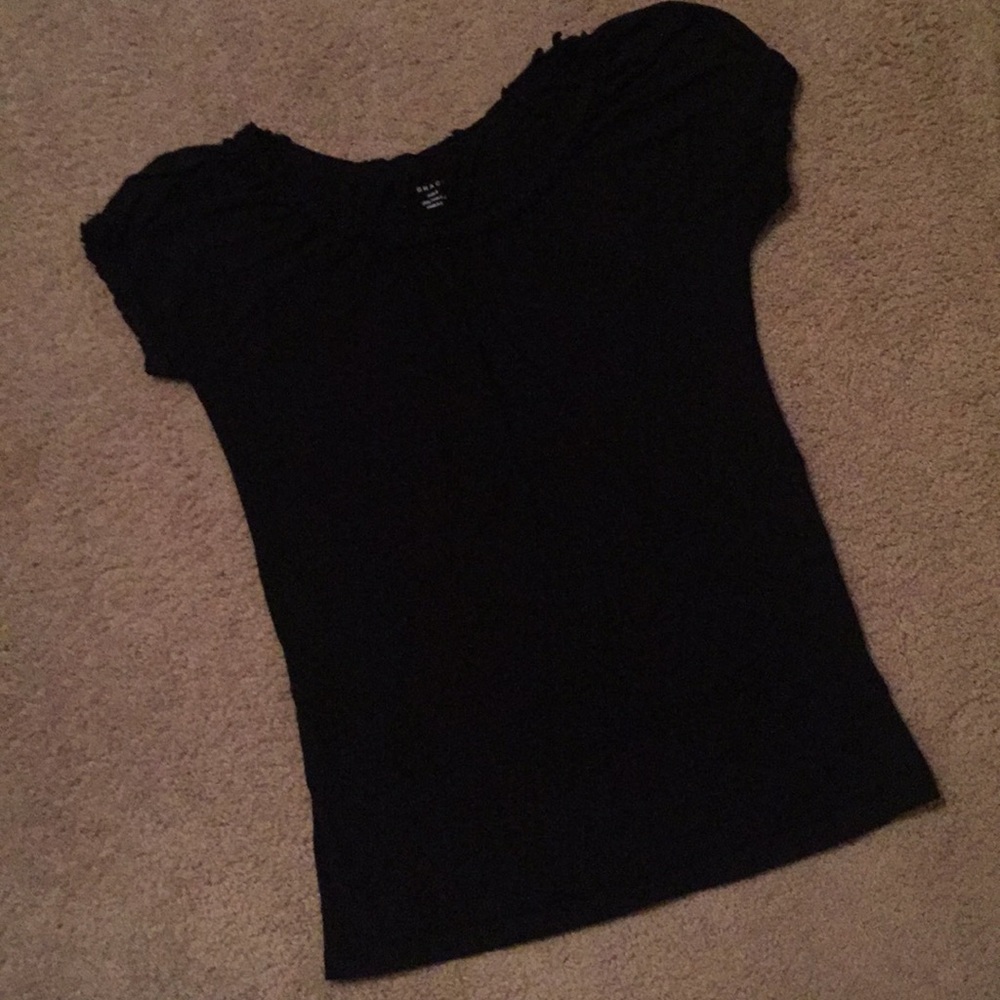 Adorable black tee with ruffled cap sleeves!